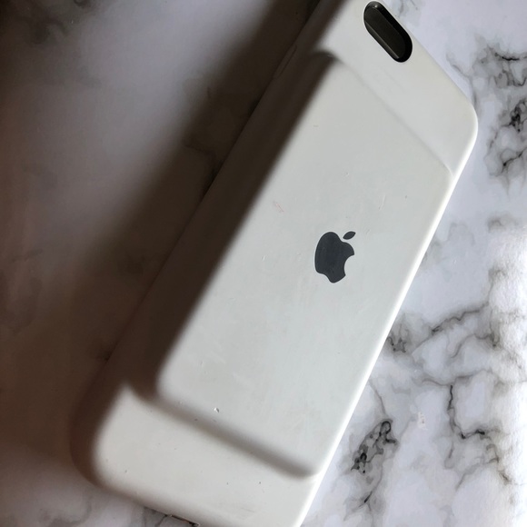 Apple Other - iphone 6/6s charging case